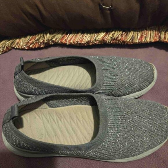 Sketchers Go walk Women's Slip On Size 7 1/2 - Picture 2 of 4